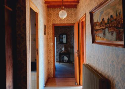 Belle maison en pierres avec jardin et garage