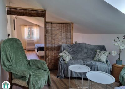 Villa avec piscine et jardin