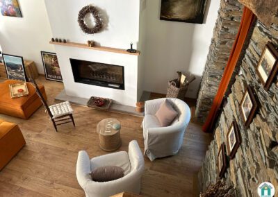 Magnifique ancien moulin en pierre avec dépendances