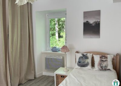 Magnifique ancien moulin en pierre avec dépendances