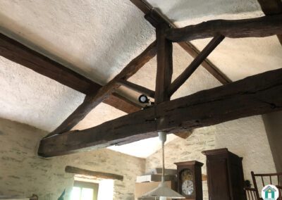 Belle propriété en pierre avec terrain et source