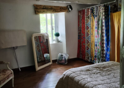Belle maison en pierres avec dépendance, garage et extérieur