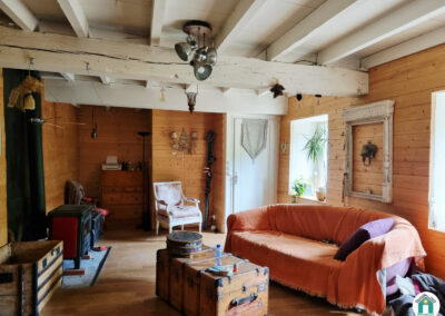 Belle maison en pierres avec dépendance, garage et extérieur
