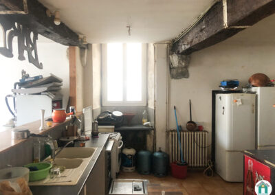 Ancienne maison de Maître de 183 m² avec jardin