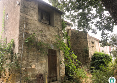 Charmante petite maison dans hameau isolé